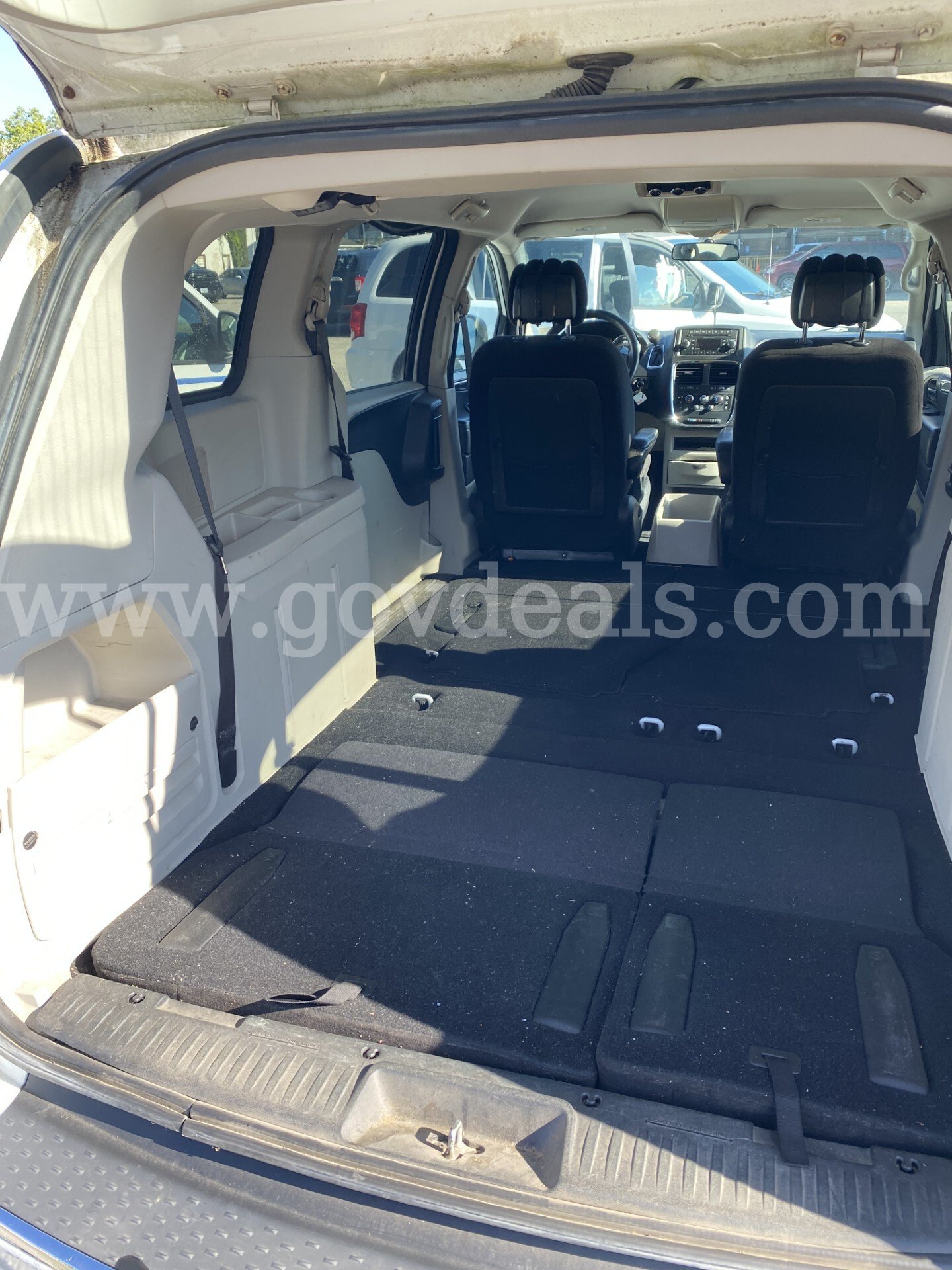 2013 Dodge Grand Caravan Dodge Grand Caravan Government Surplus Auction - Photo #5