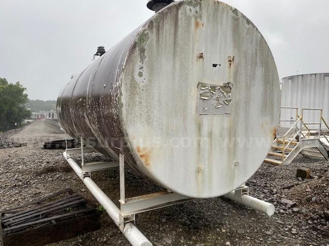 Horizontal Tank, 200BBL, 8ft x 21ft, Qty 1  200BBL Government Surplus Auction - Photo #2