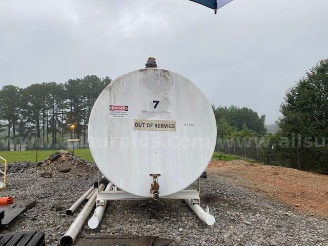 Horizontal Tank, 200BBL, 8ft x 21ft, Qty 1  200BBL Government Surplus Auction - Photo #4