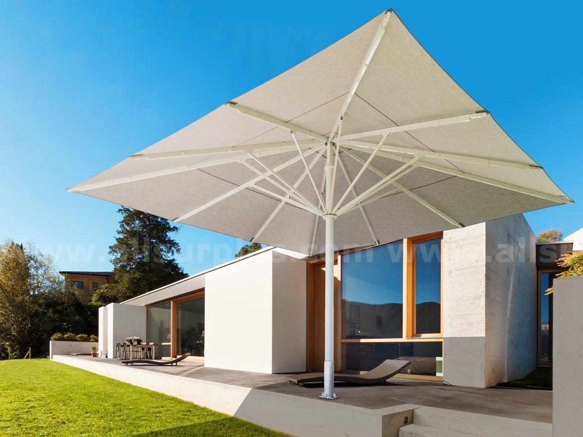 (1) GIANT LUXURY COMMERICAL OR RESIDENTAL OUTDOOR PATIO UMBERELLAS Uhlmann  Government Surplus Auction - Photo #4