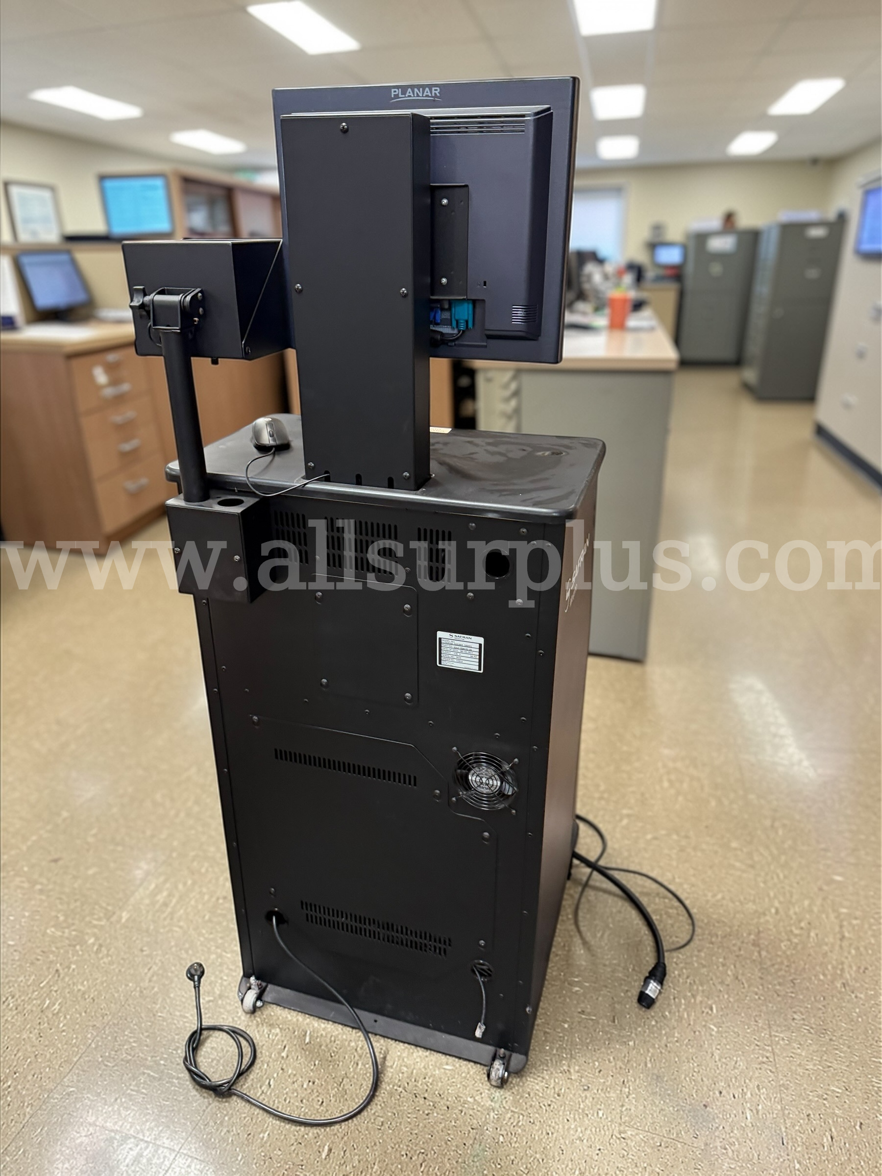 Safran MorphoTrak LiveScan kiosk / LiveScan biometric capture systems SANFRAN LIVESCAN CABINET PPI500 Government Surplus Auction - Photo #4
