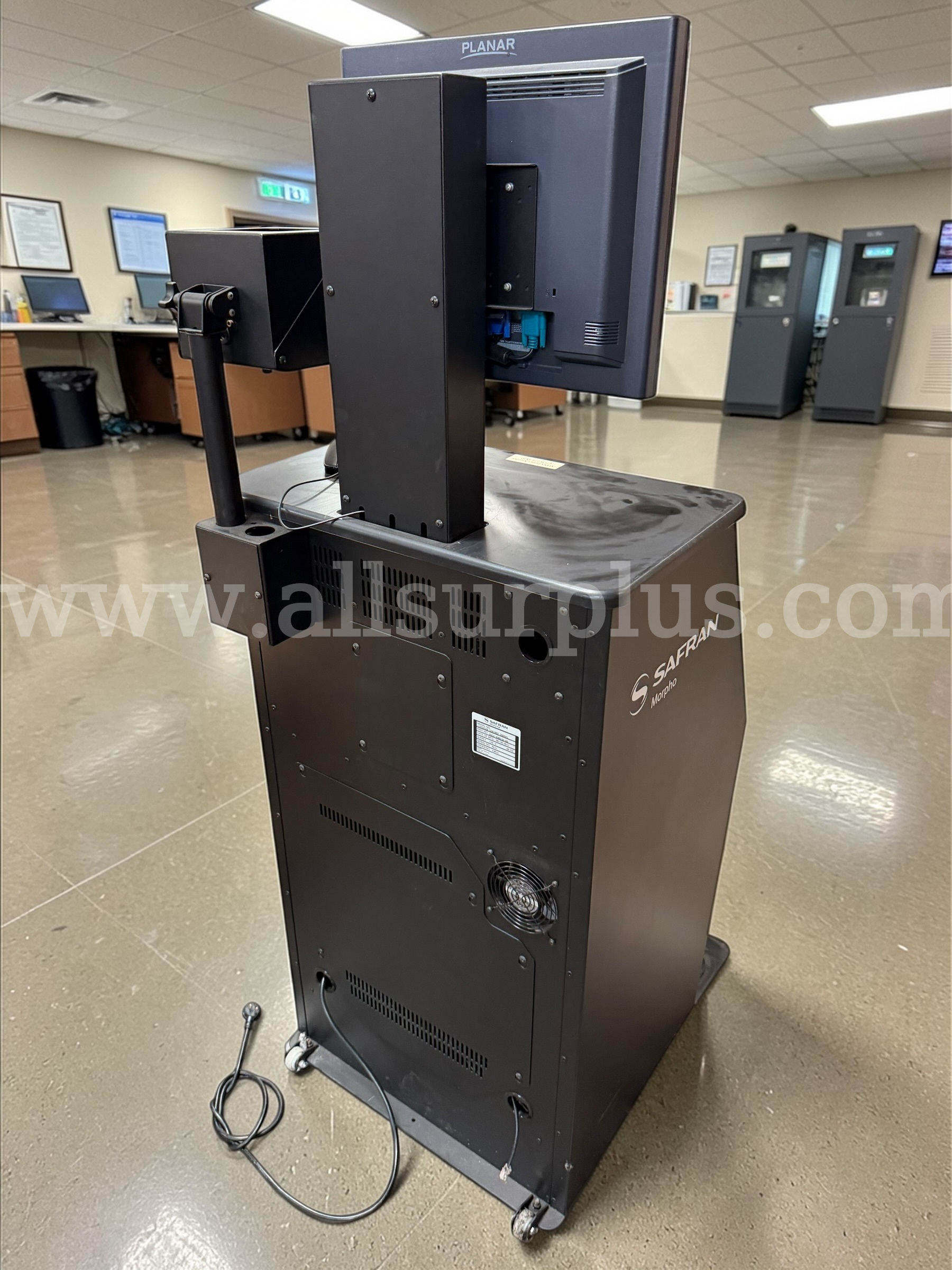 Safran MorphoTrak LiveScan kiosk / LiveScan biometric capture systems SANFRAN LIVESCAN CABINET PPI500 Government Surplus Auction - Photo #6