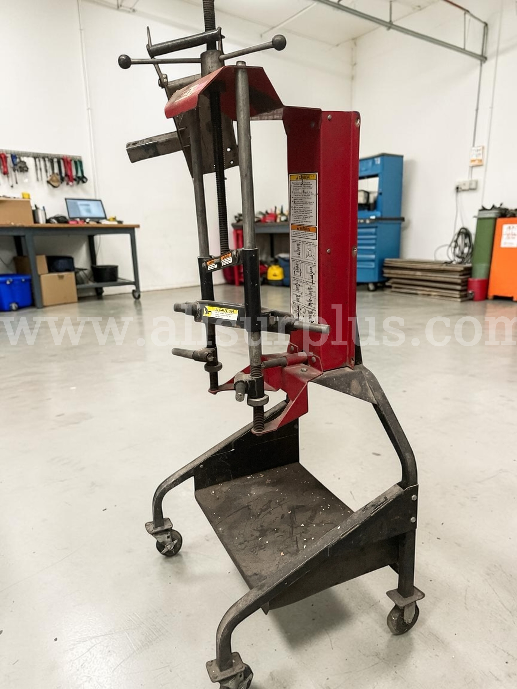 Mechanic Shop Closeout – Bulk lot– (6) Pallets Industrial Machines & Parts –   Government Surplus Auction - Photo #3