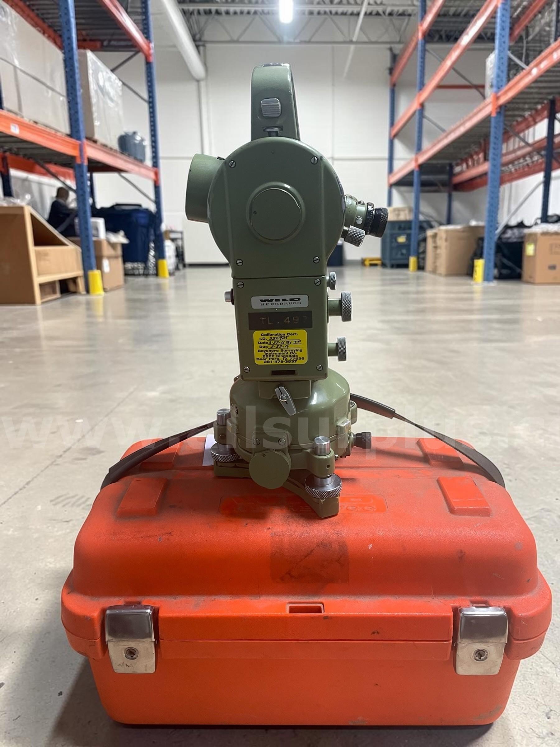 Wild Heerbrugg T2 Precision Optical Mechanical Theodolite Made in Switzerland Wild Heerbrugg T2 Government Surplus Auction - Photo #2
