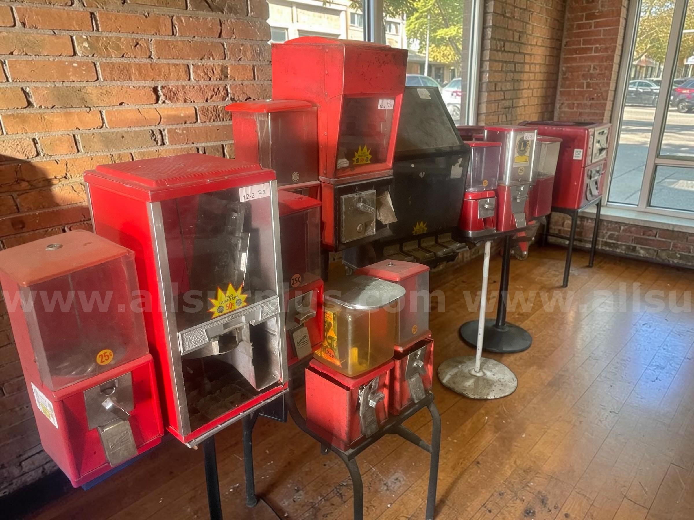 LOT OF 5 Vintage Coin-Operated Vending Machine Collection   Government Surplus Auction - Primary Photo