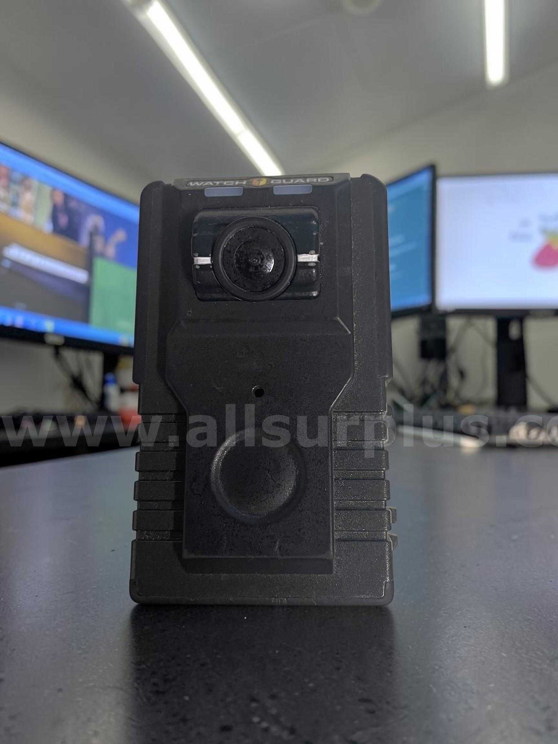 (8) WatchGuard VISTA Body Cameras with 8-Bay Charging/Docking Station   Government Surplus Auction - Photo #4