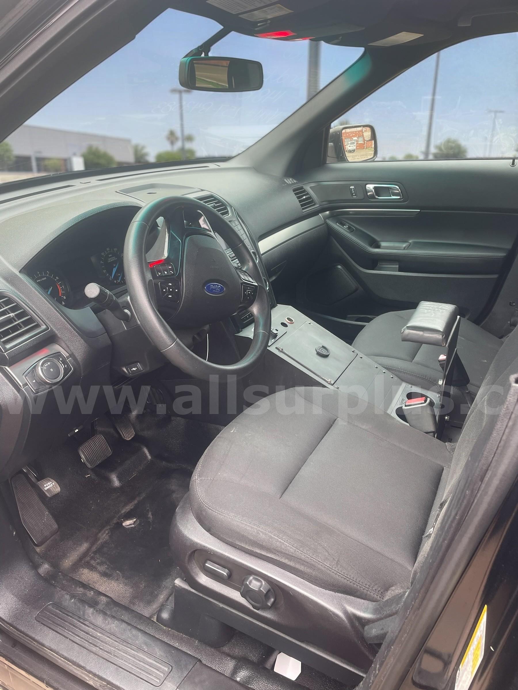 2016 Ford Explorer SUV – Black – 148,000 Miles – Runs & Drives Ford Explorer Government Surplus Auction - Photo #6