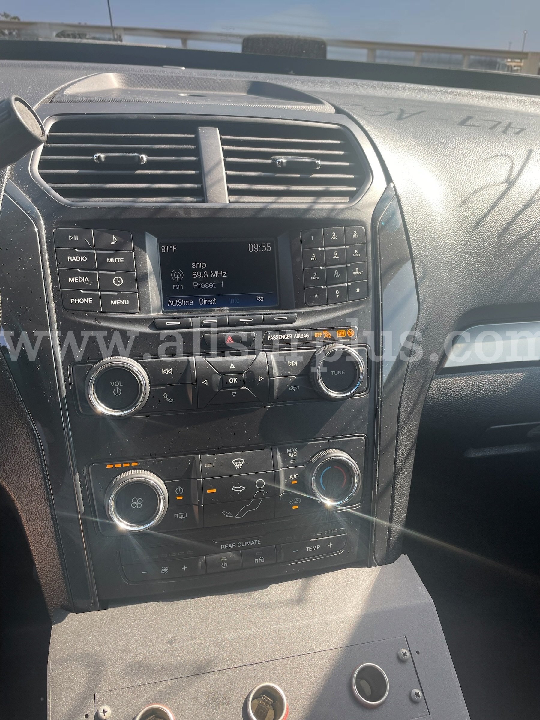 2019 Ford Explorer Ford Explorer Government Surplus Auction - Photo #3
