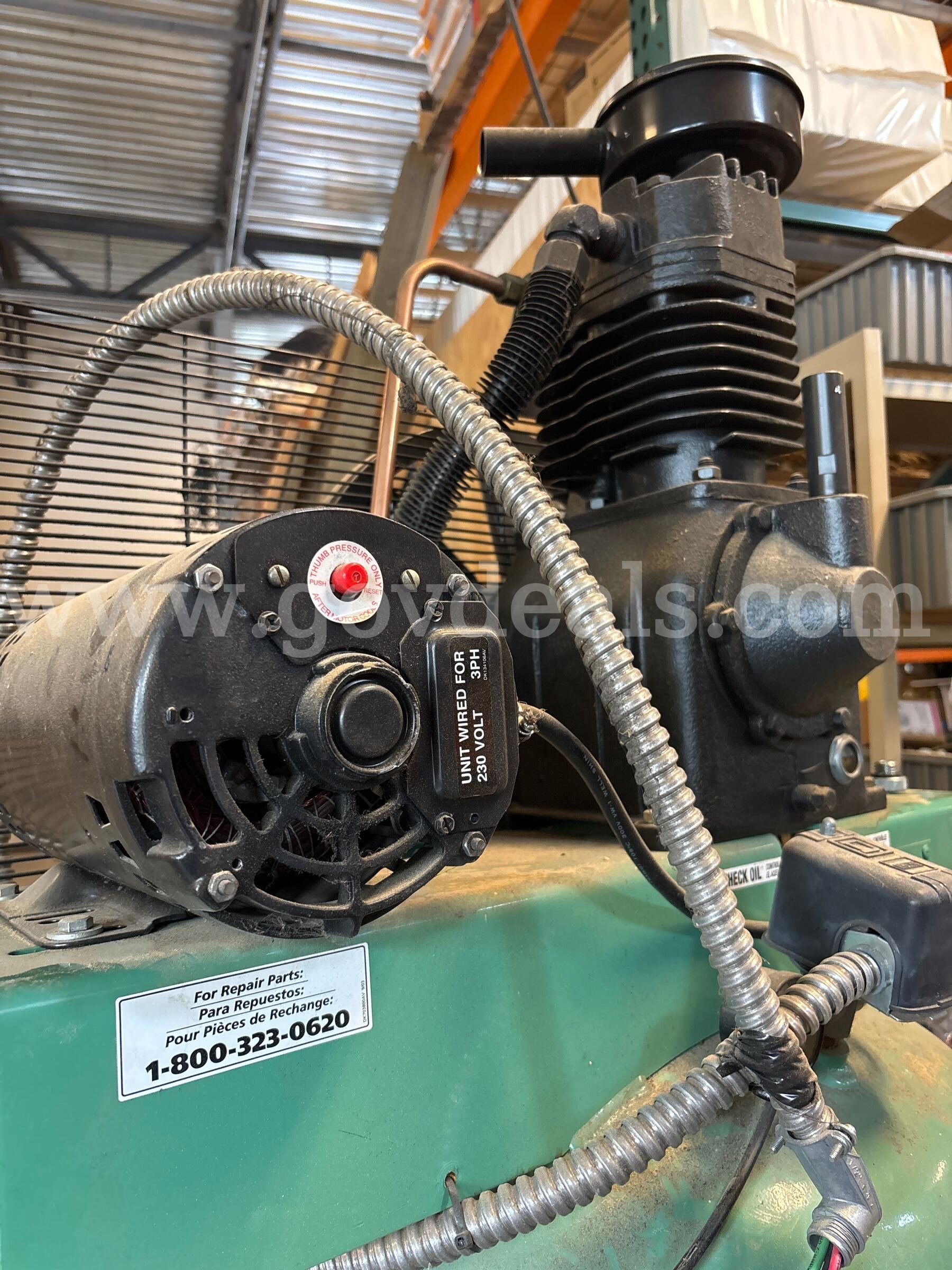 Speedaire 3-Phase Air Compressor Speedaire 4ME99 Government Surplus Auction - Photo #4
