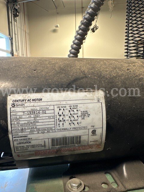 Speedaire 3-Phase Air Compressor Speedaire 4ME99 Government Surplus Auction - Photo #6