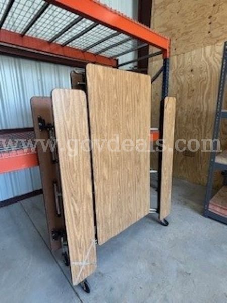 Rectangular Table with Attached Benches (2)   Government Surplus Auction - Photo #3