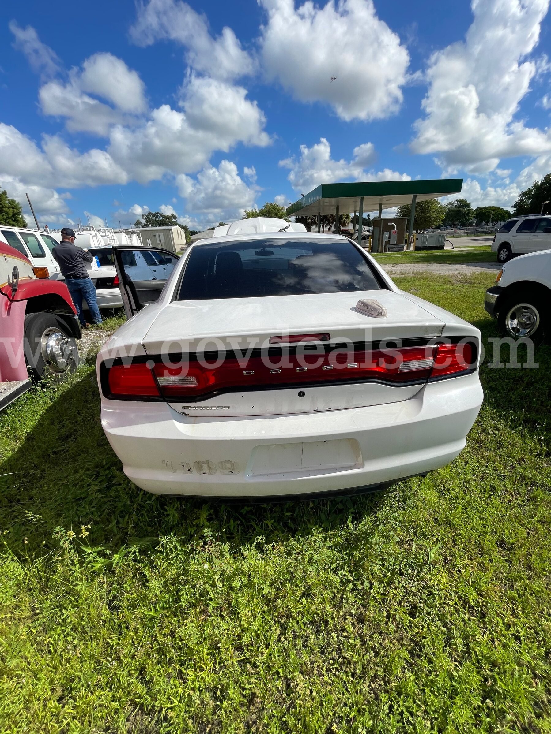2011 Dodge Charger Dodge Charger Government Surplus Auction - Photo #3