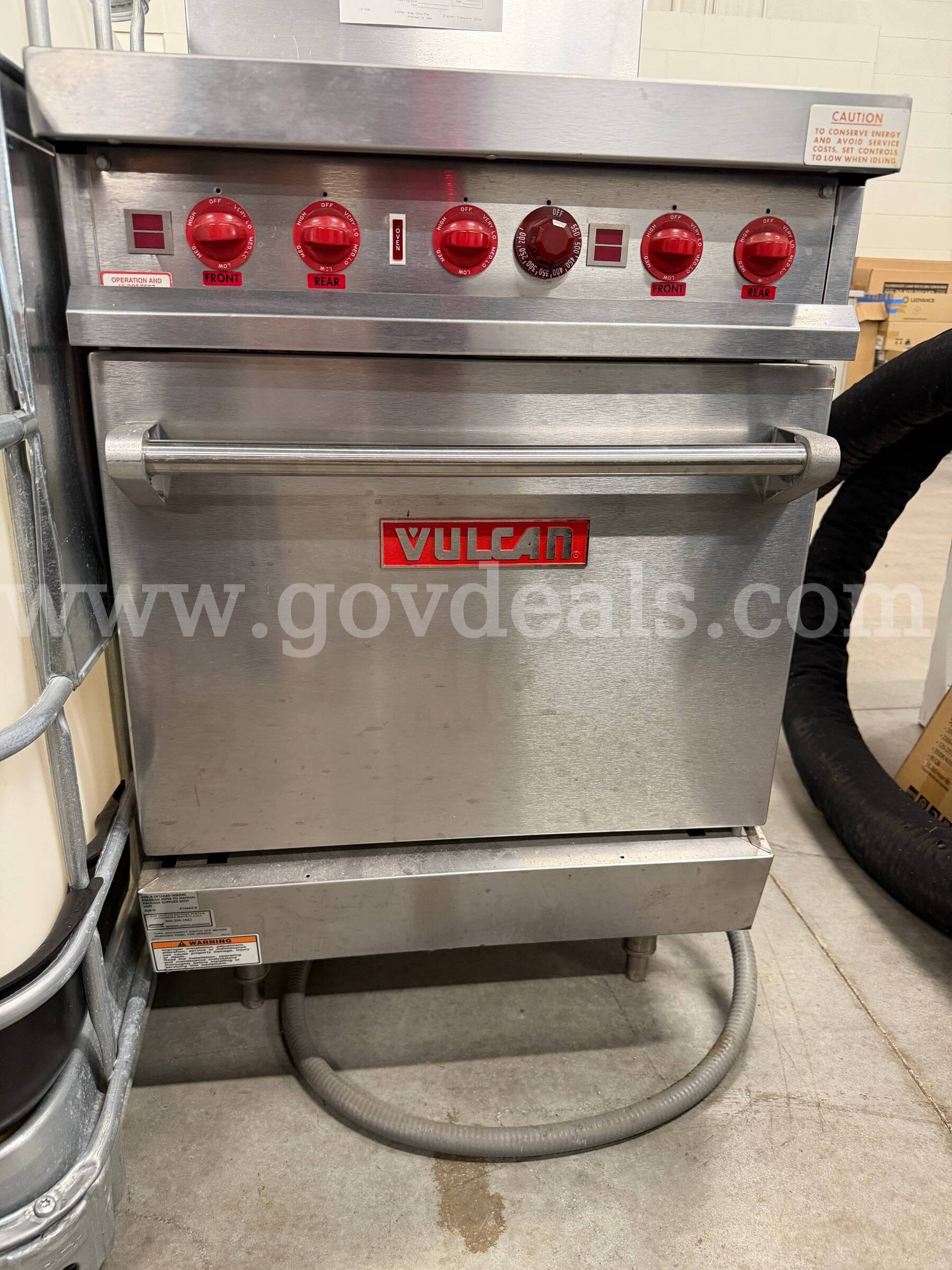 Vulcan 4 burner electric range E24-L Vulcan E24-L Government Surplus Auction - Photo #3