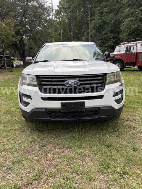 2017 Ford Explorer Ford Explorer Government Surplus Auction - Primary Photo