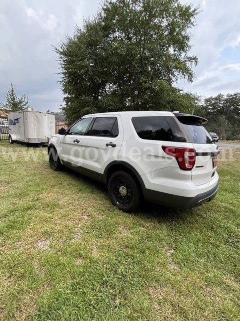 2017 Ford Explorer Ford Explorer Government Surplus Auction - Photo #3