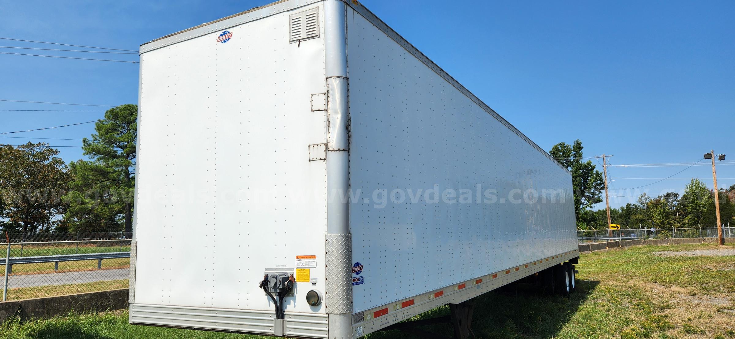 2017 Utility 53' Dry Van Trailer Utility Trailer 53' Dry Van Government Surplus Auction - Photo #2