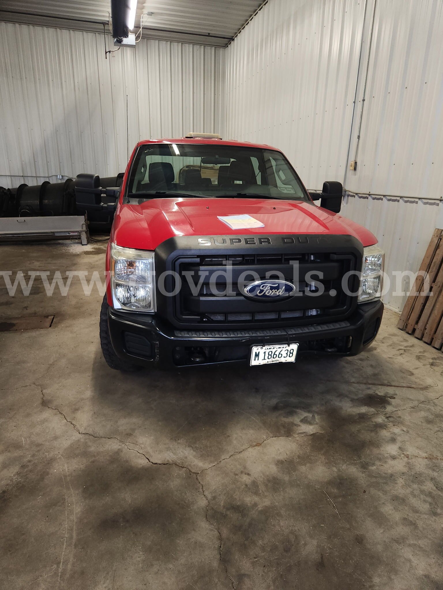 2011 Ford F-250 SD XL Crew Cab Long Bed 2WD Ford F-250 Government Surplus Auction - Primary Photo