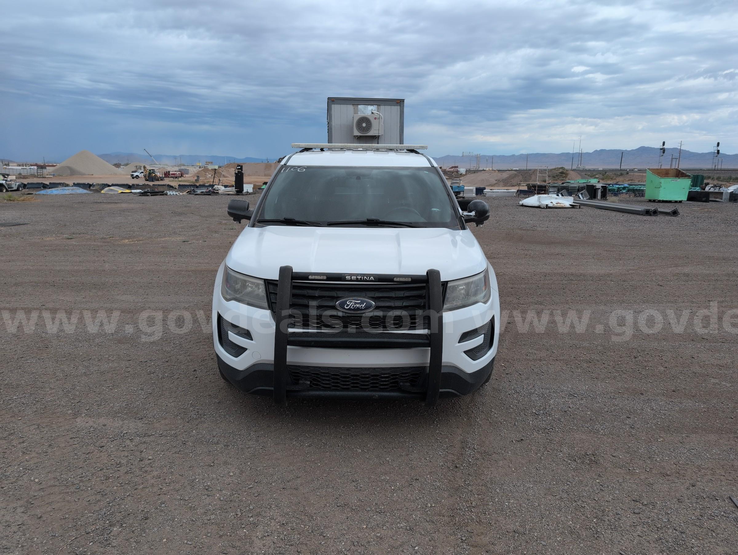 2017 Ford Explorer Ford Explorer Government Surplus Auction - Photo #2