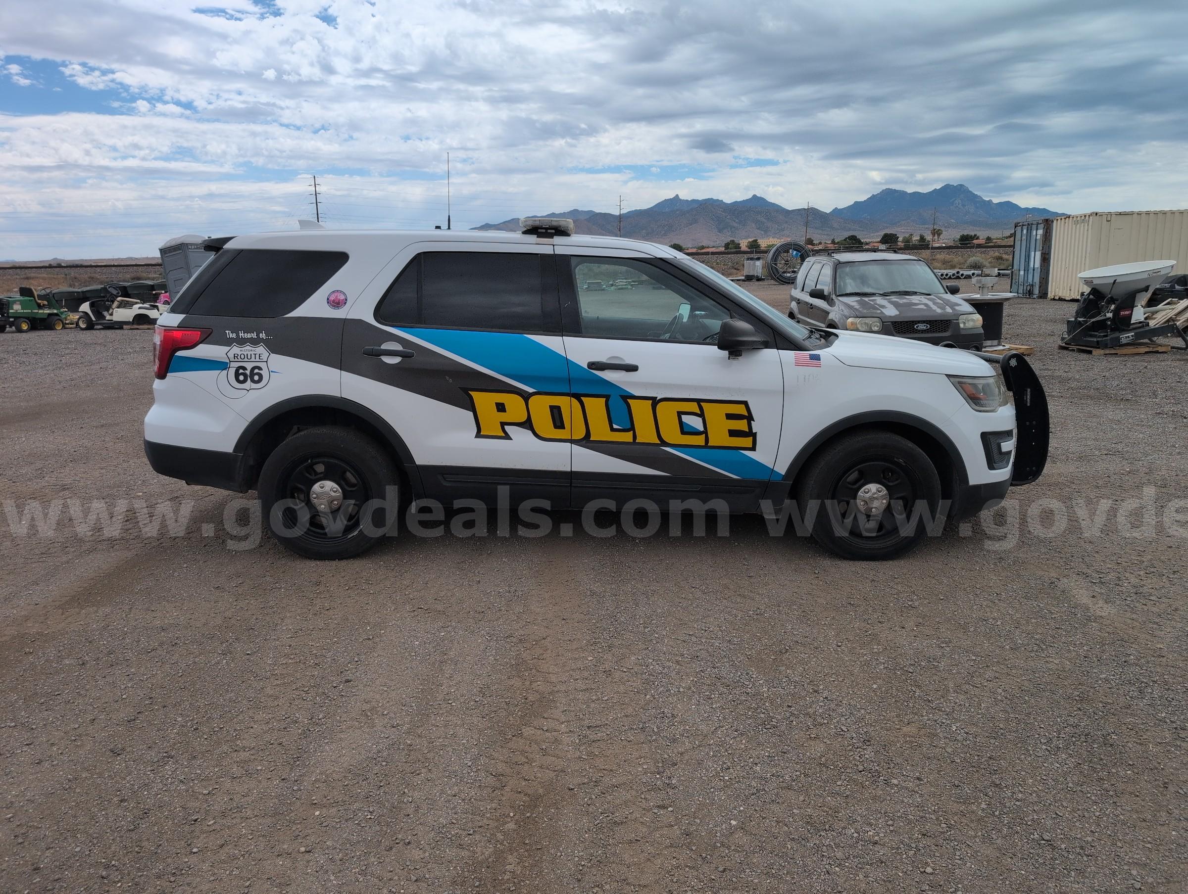 2017 Ford Explorer Ford Explorer Government Surplus Auction - Photo #3