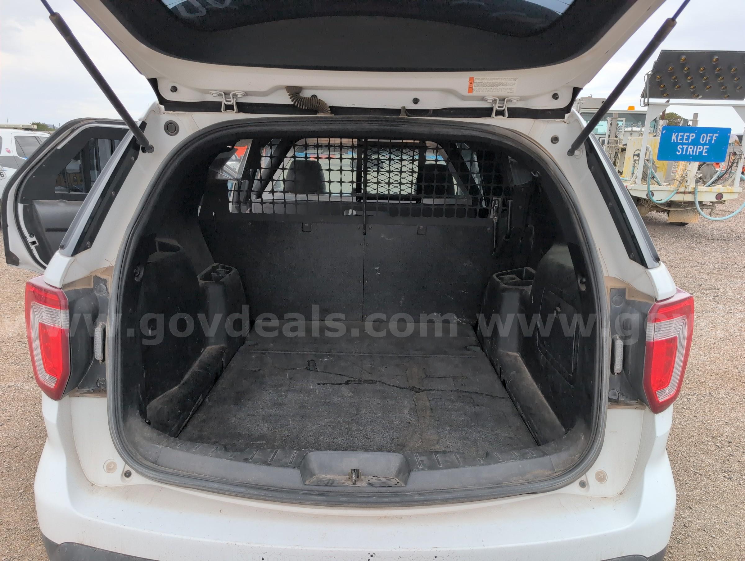 2017 Ford Explorer Ford Explorer Government Surplus Auction - Photo #5