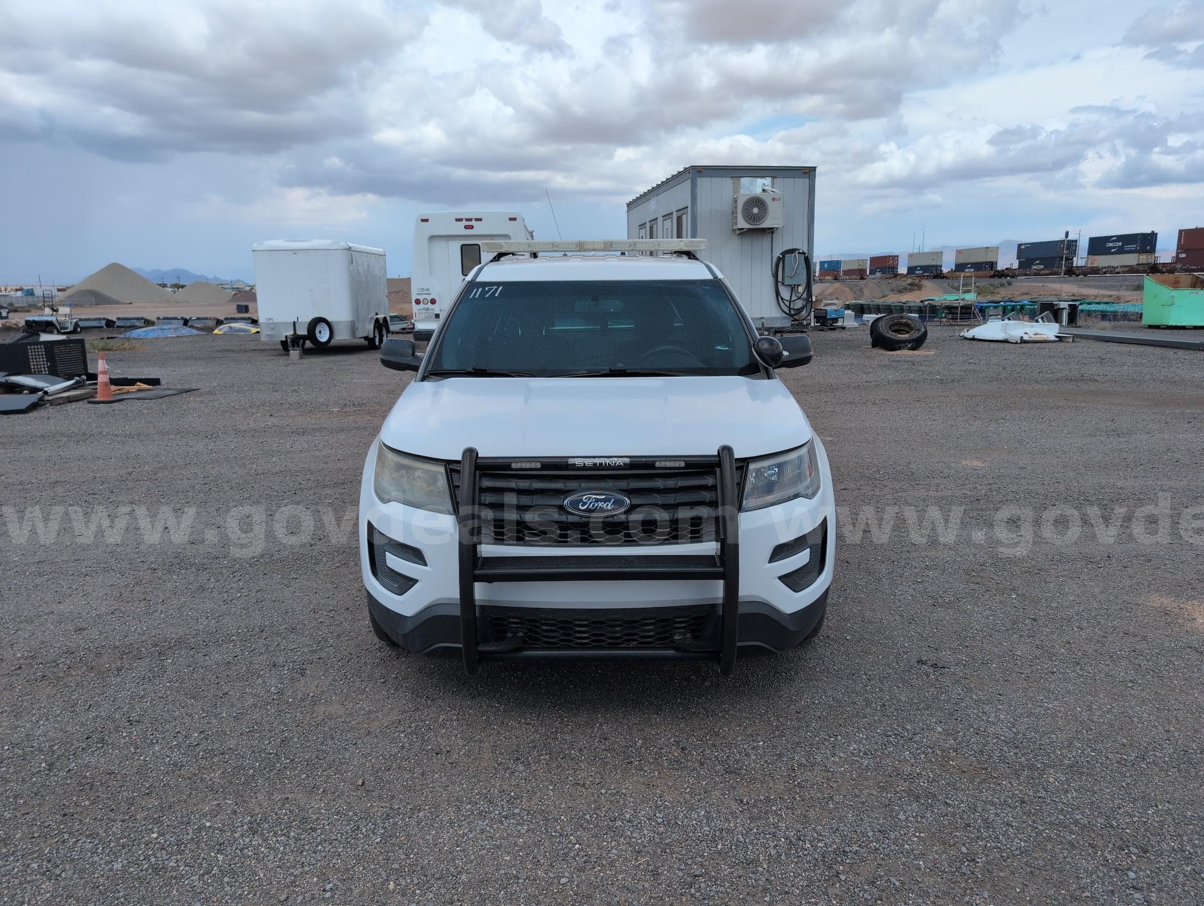 2017 Ford Explorer Ford Explorer Government Surplus Auction - Photo #2