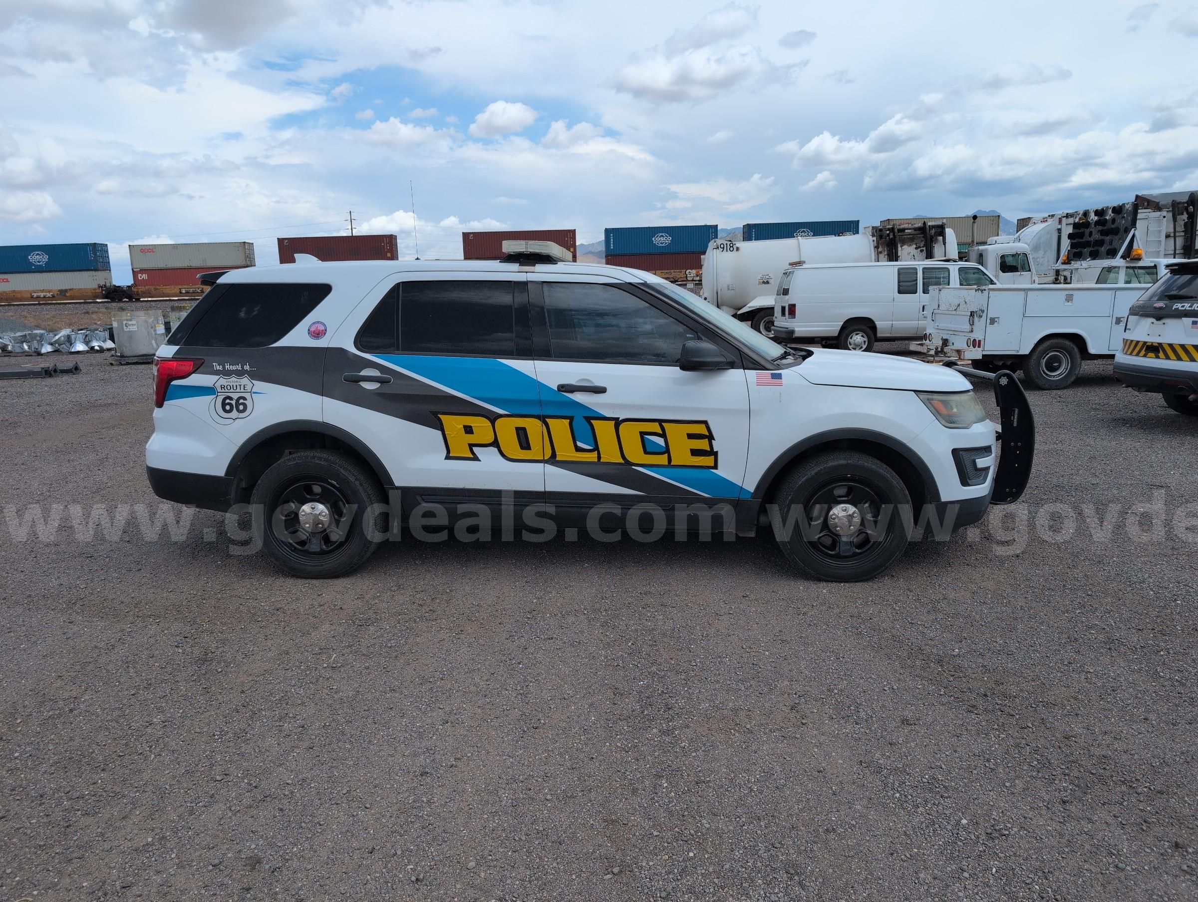 2017 Ford Explorer Ford Explorer Government Surplus Auction - Photo #3
