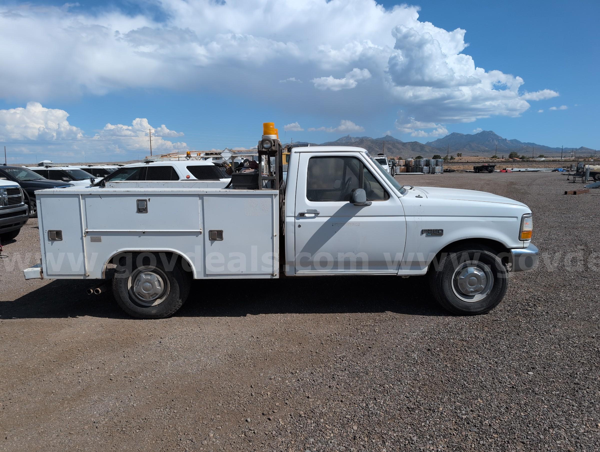 1996 Ford F-250 Ford F-250 Government Surplus Auction - Photo #3