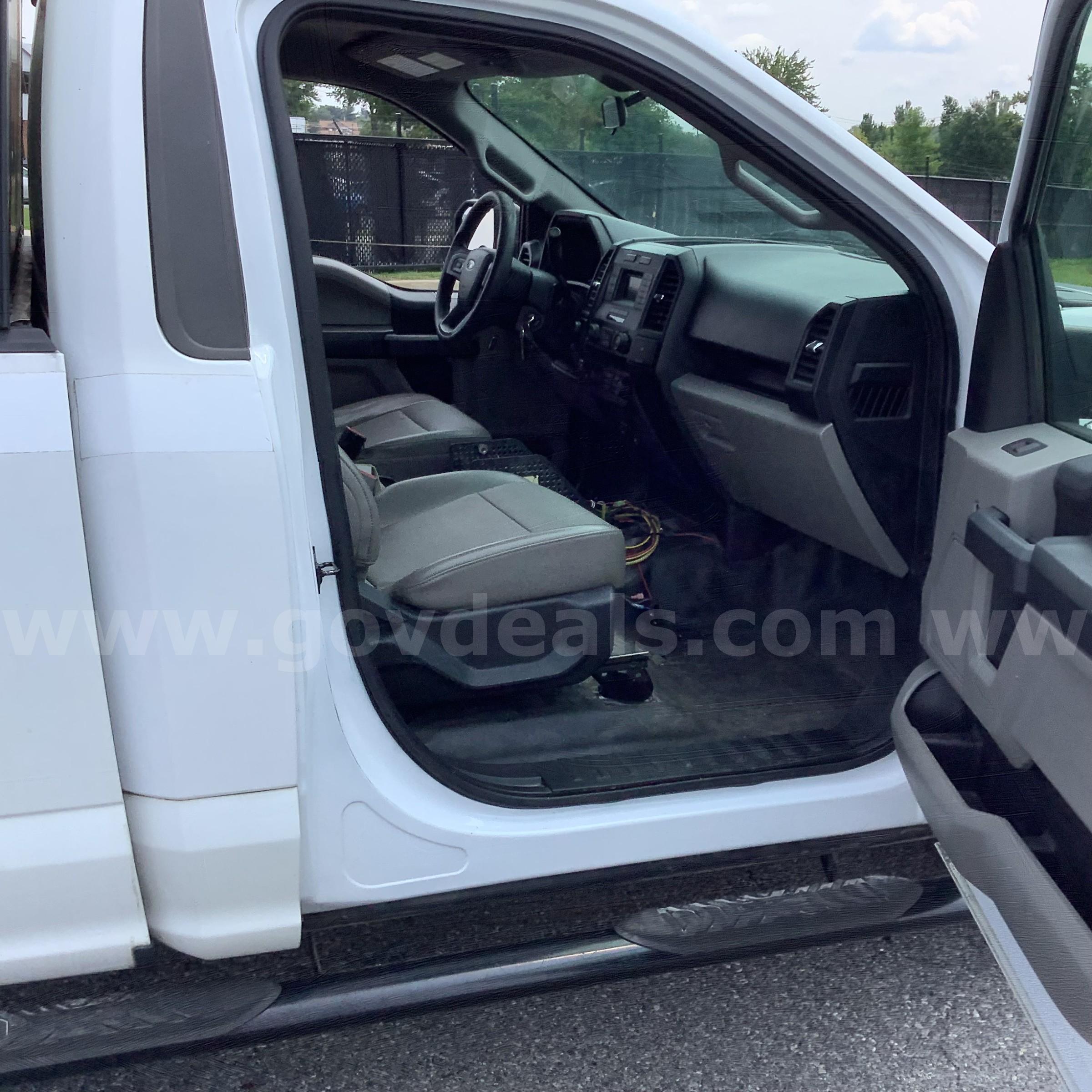 2016 Ford F-150 Ford F-150 Government Surplus Auction - Photo #5