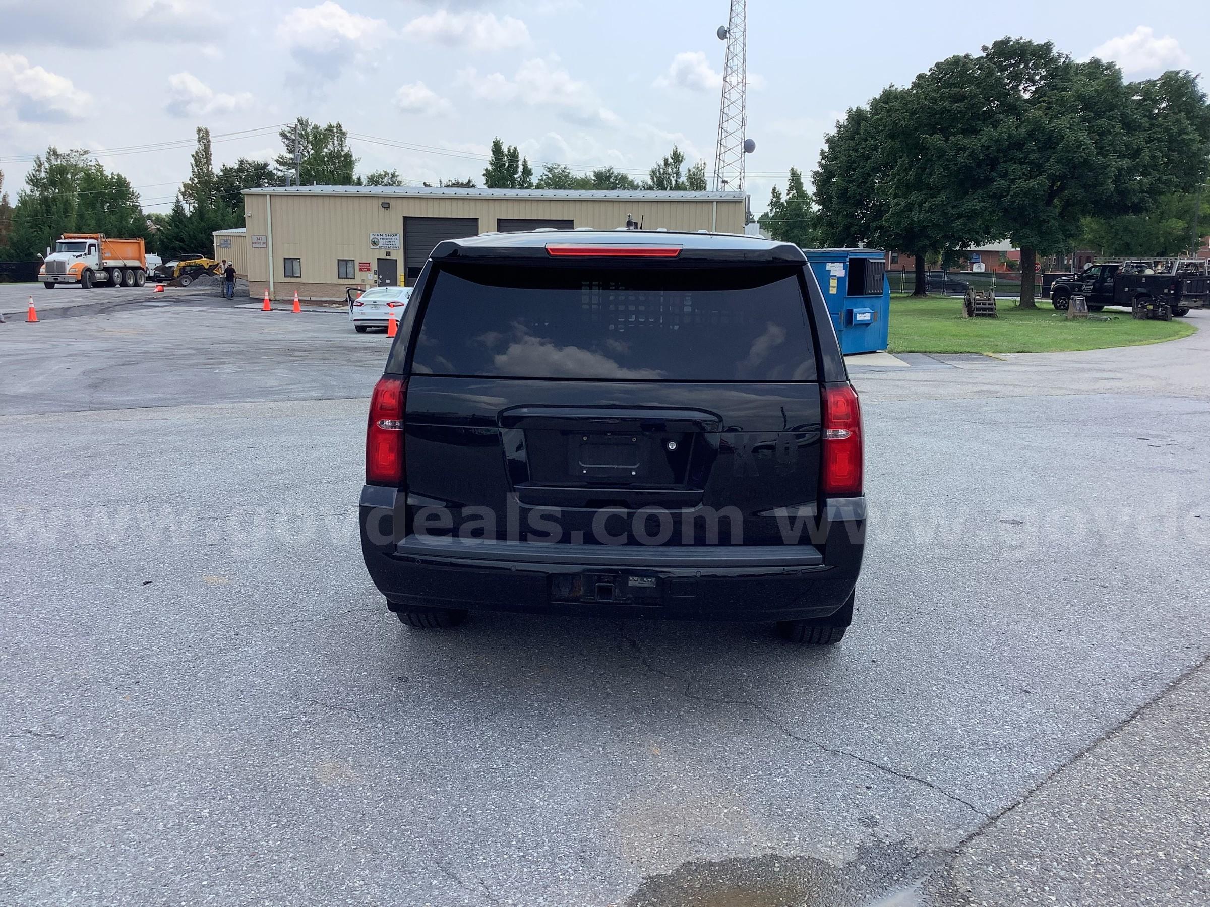 2018 Chevrolet Tahoe Police K9 Unit Chevrolet Tahoe Government Surplus Auction - Photo #3