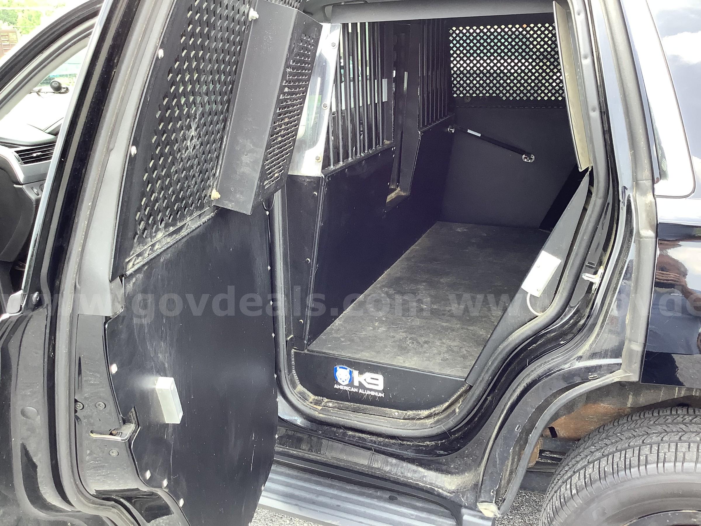 2018 Chevrolet Tahoe Police K9 Unit Chevrolet Tahoe Government Surplus Auction - Photo #6
