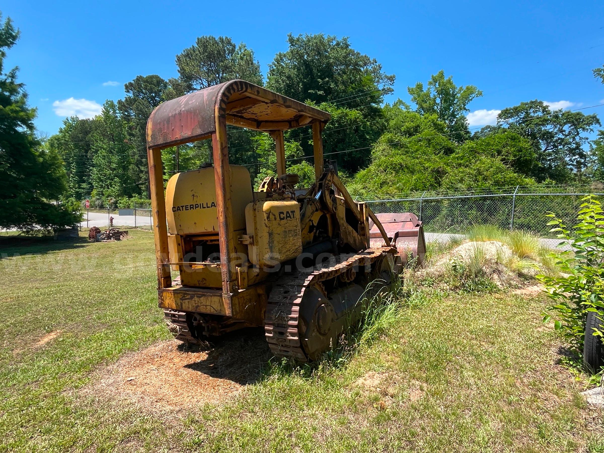Caterpillar 955 Front End Loader Caterpillar 955 Government Surplus Auction - Photo #4