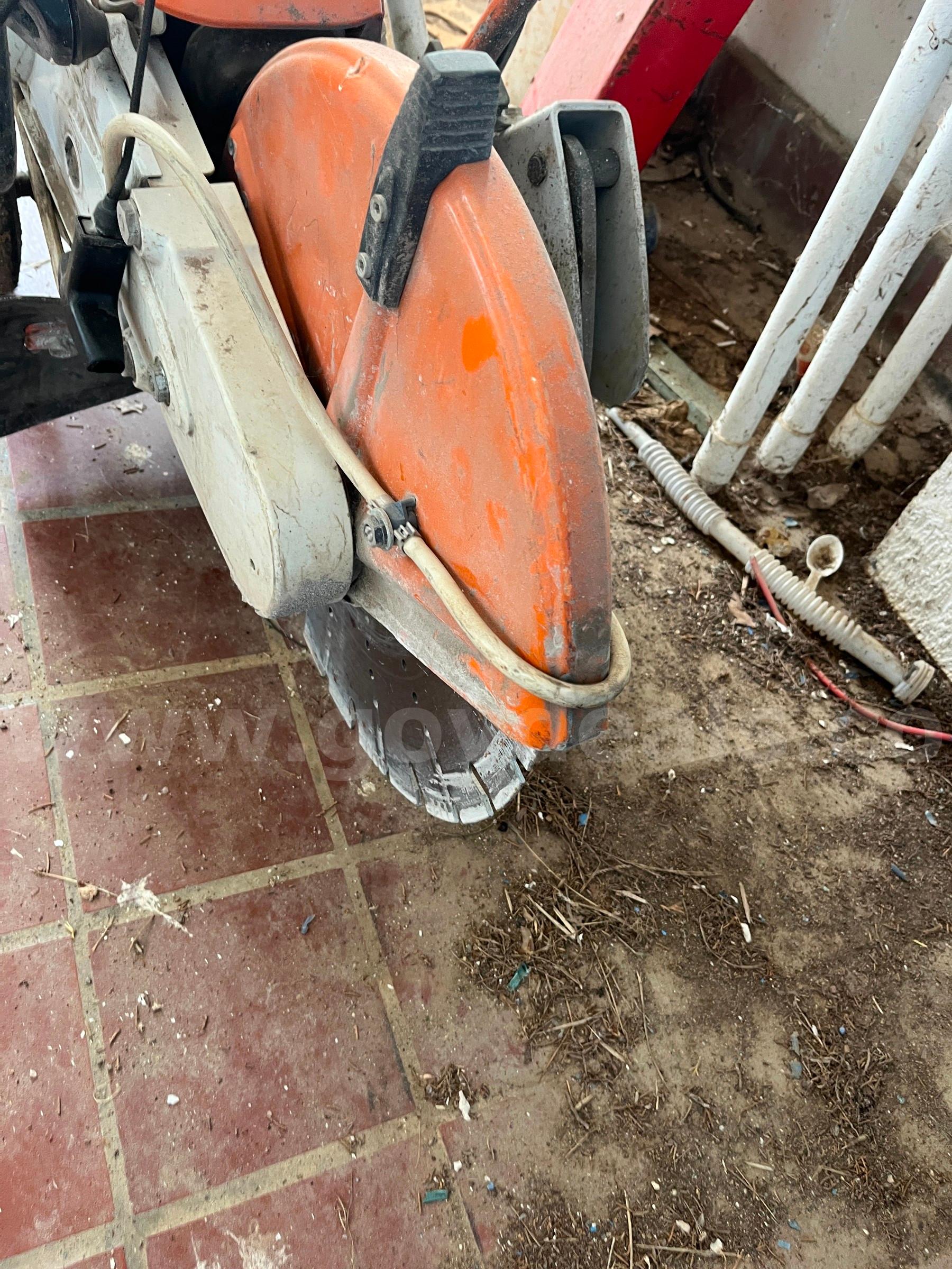 STIHL Concrete Walk Behind Saw TS800C STIHL TS800C Government Surplus Auction - Photo #4