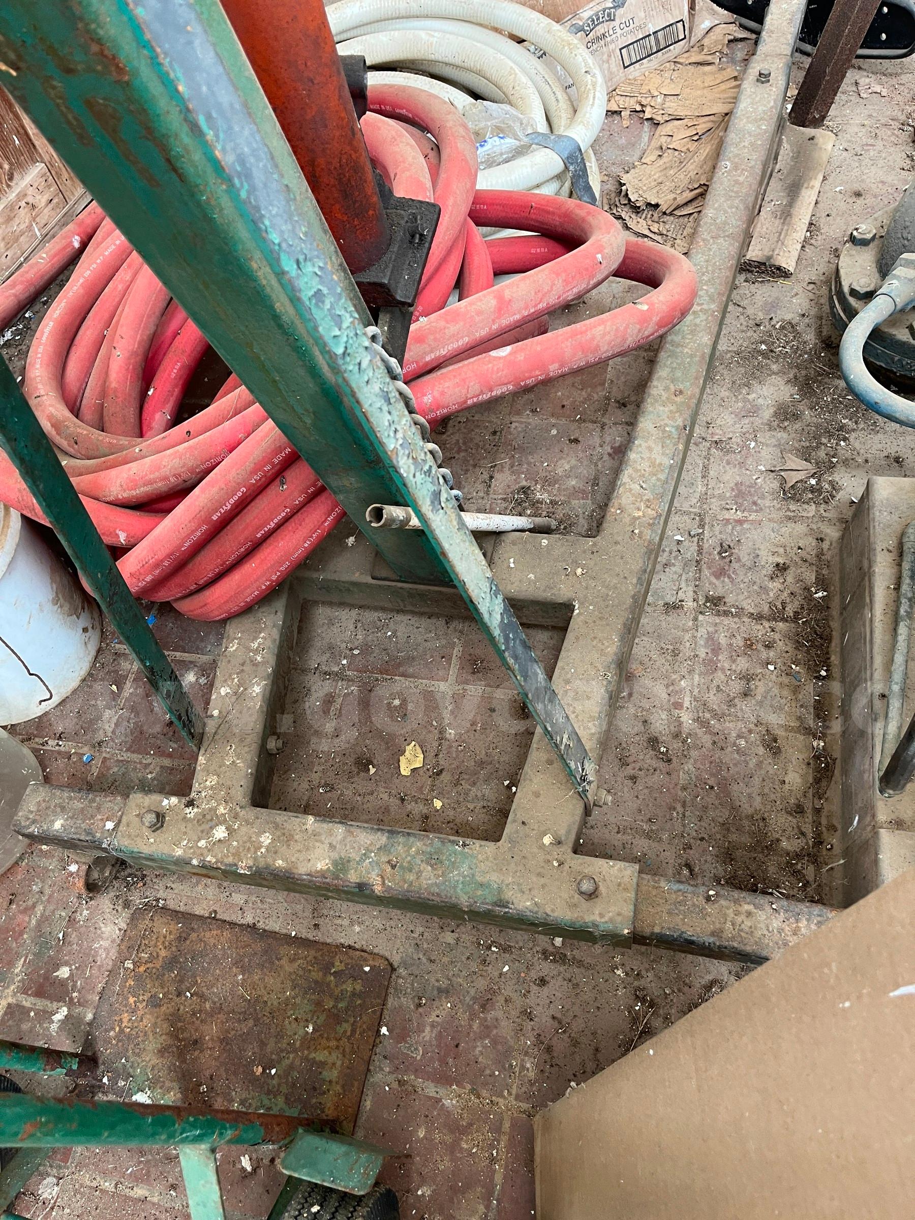 Carolina Motor Hoist 4,000lb  000lb Government Surplus Auction - Photo #6