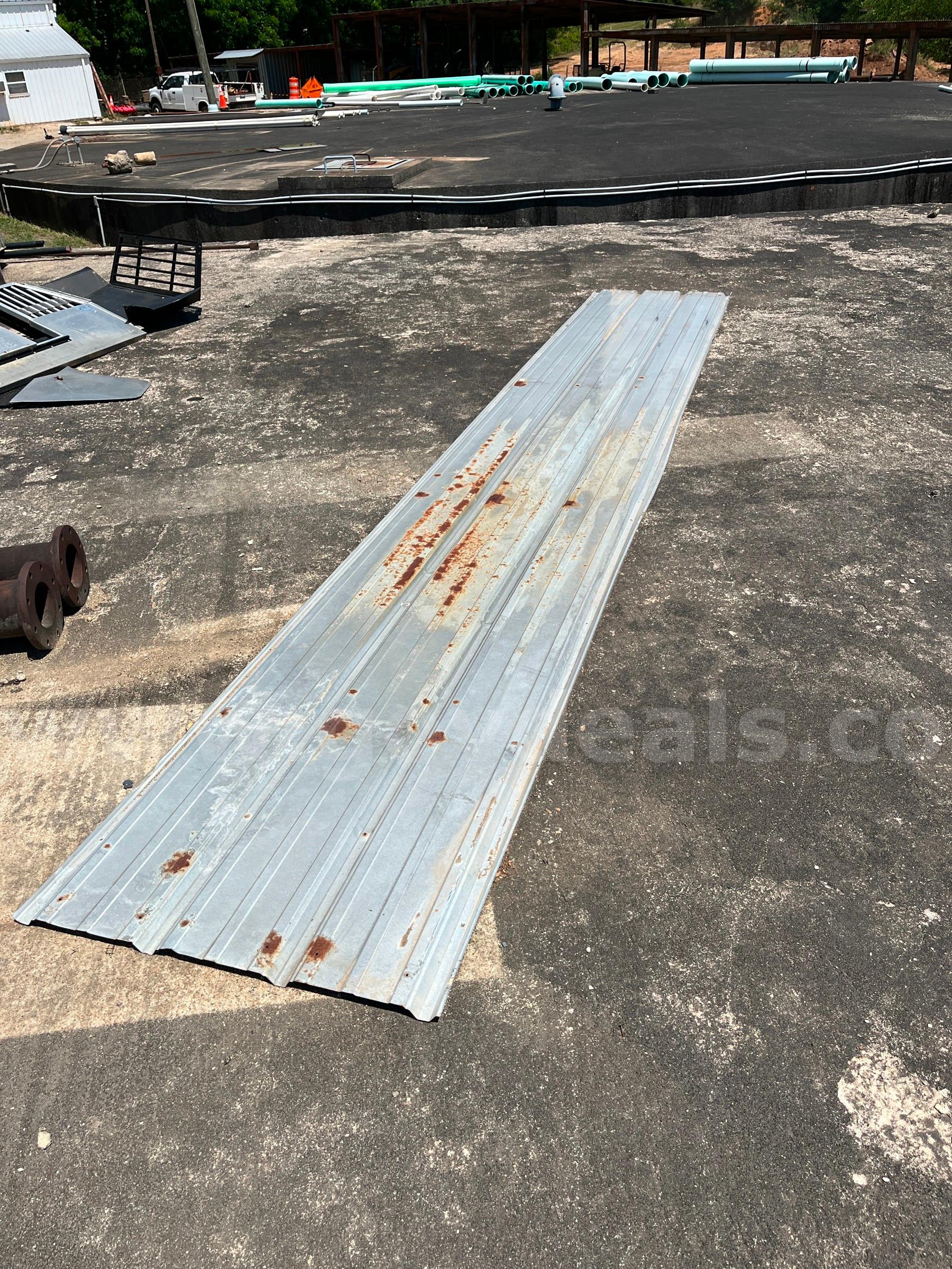 Lot of Metal Panels   Government Surplus Auction - Photo #2