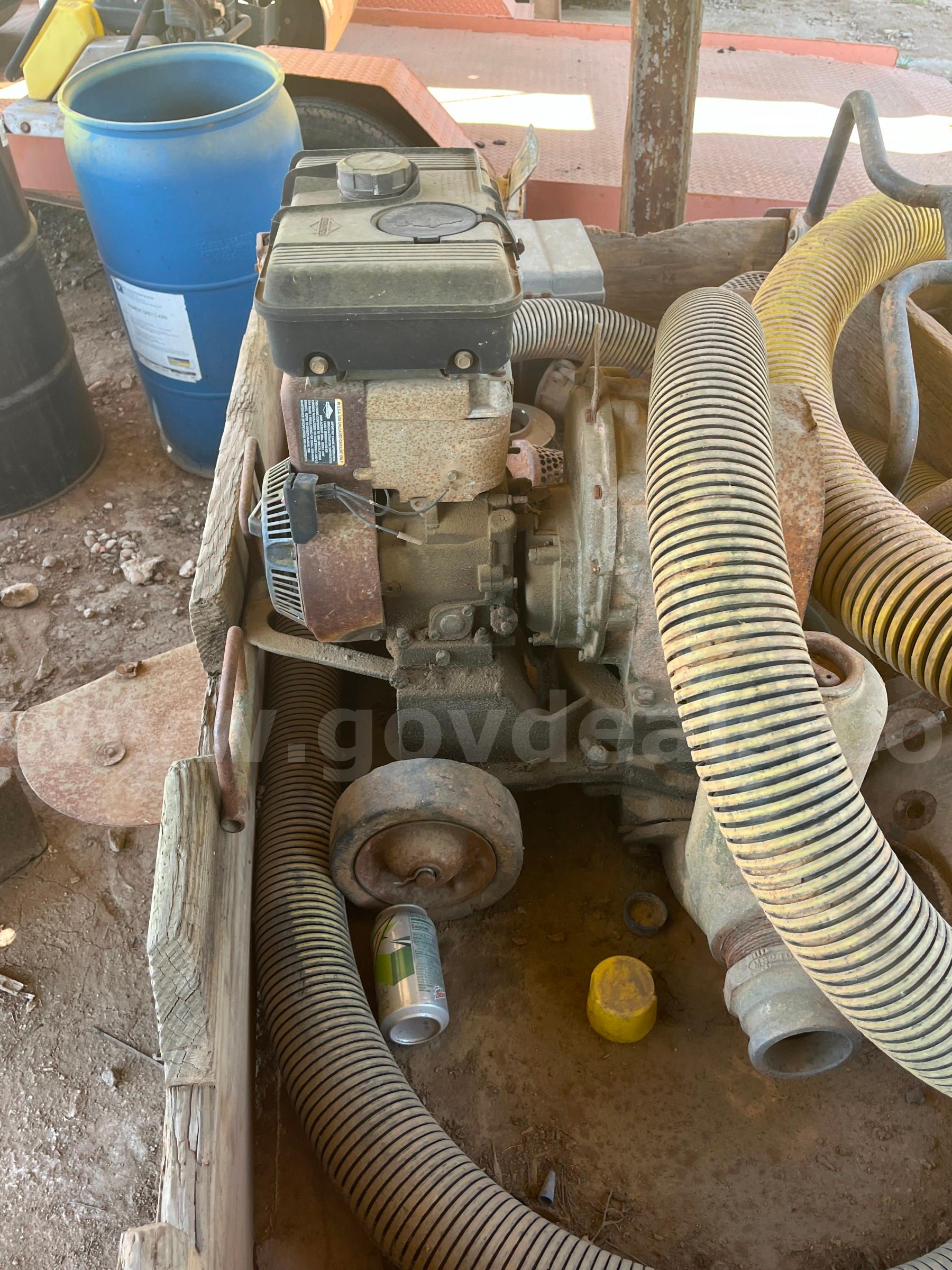 Lot of Two Water Pumps   Government Surplus Auction - Photo #6