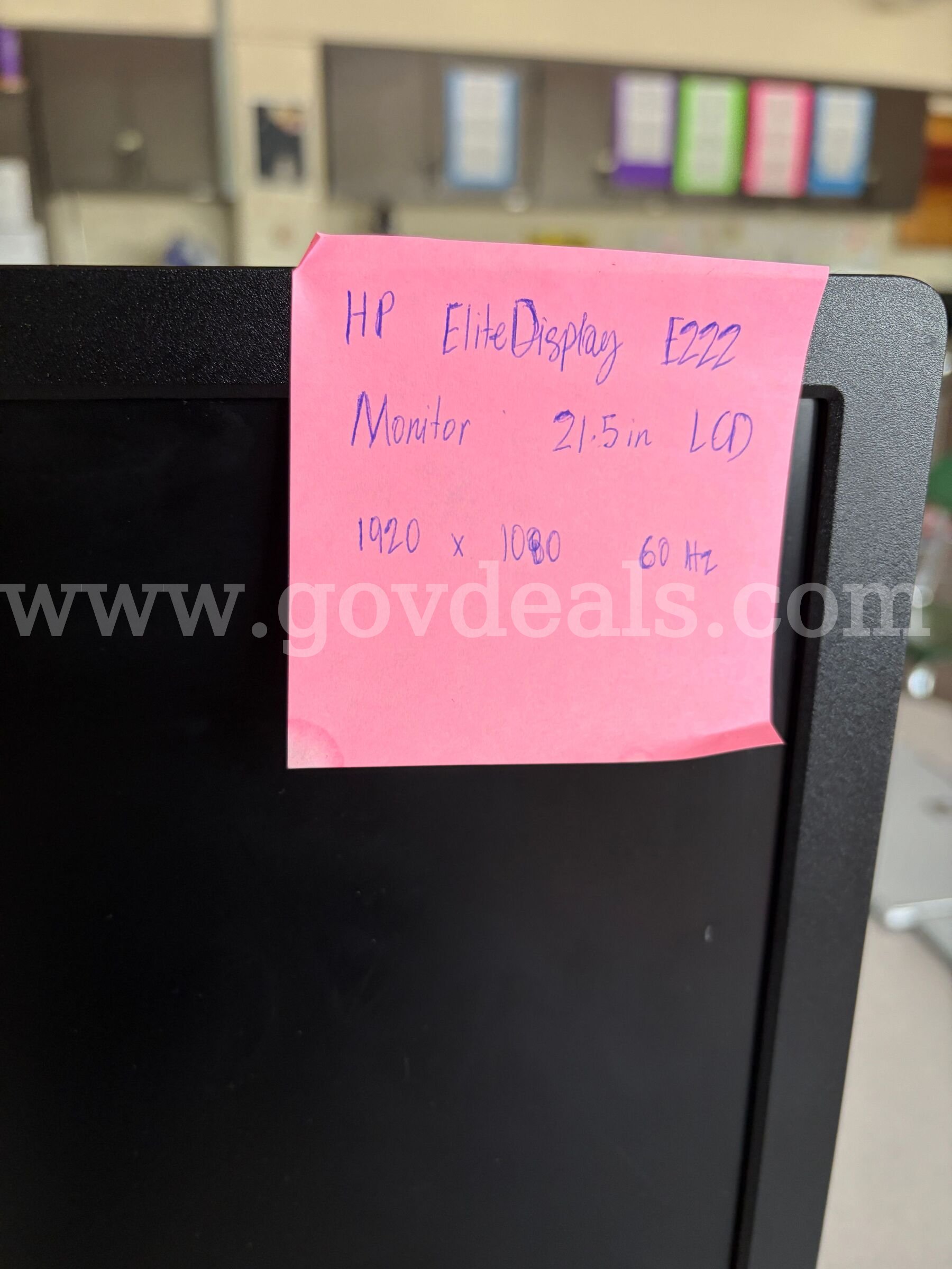Lot of 2x HP Monitors HP  Government Surplus Auction - Photo #2