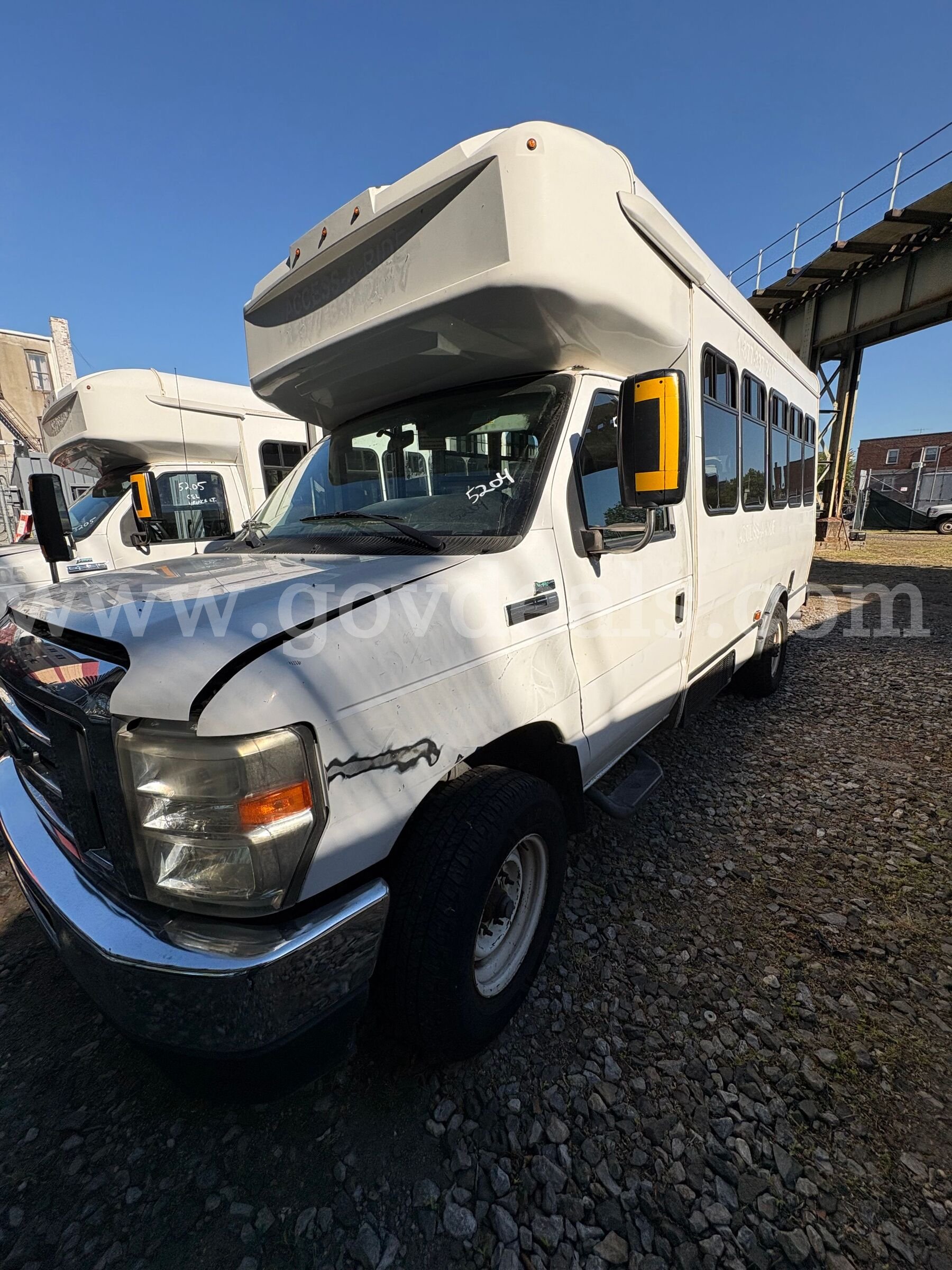 2016 Ford Econoline (5204) Ford 5204 Government Surplus Auction - Photo #5