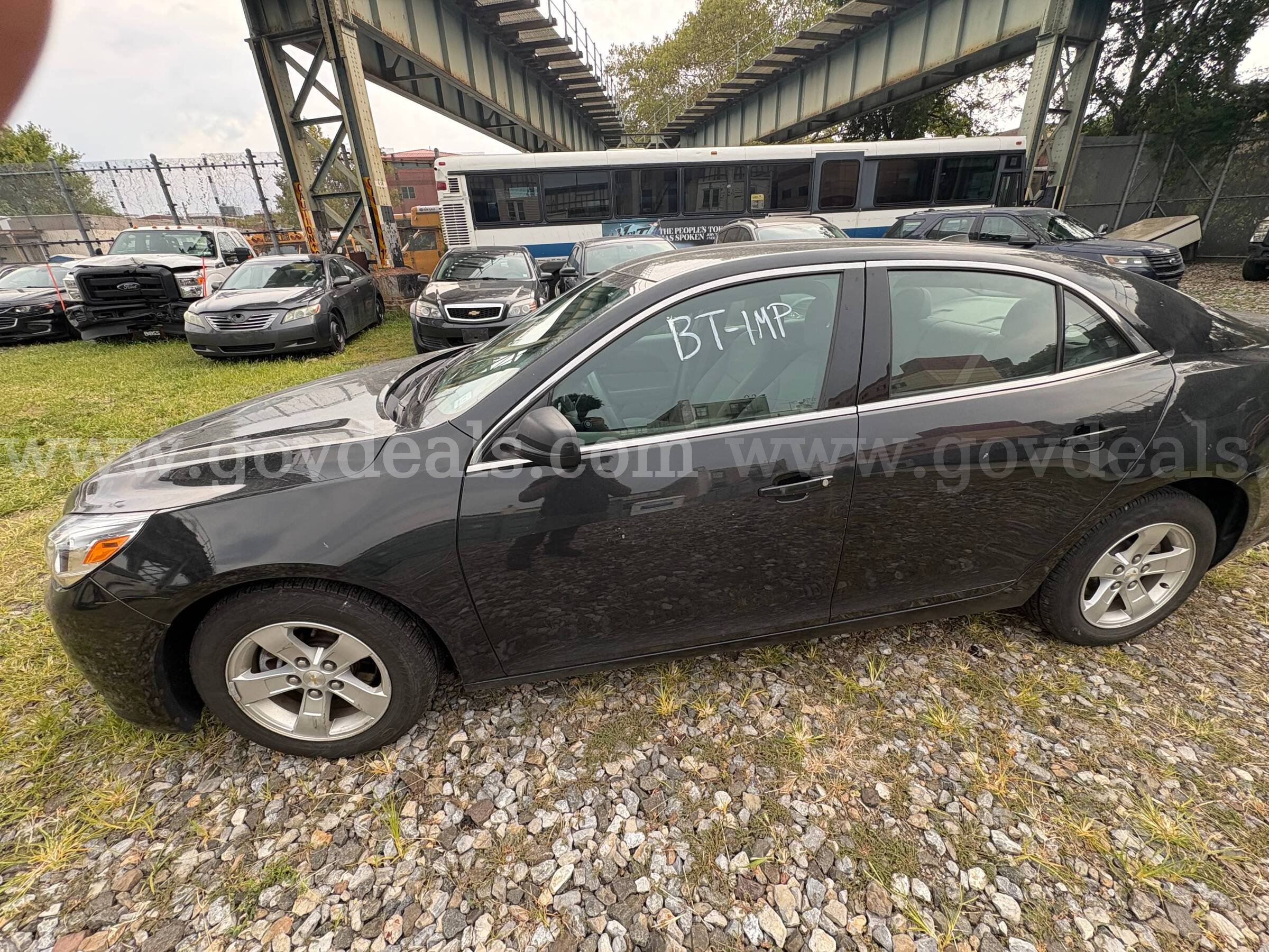 2014 Chevrolet Malibu (BT1541) Chevrolet Malibu Government Surplus Auction - Photo #4