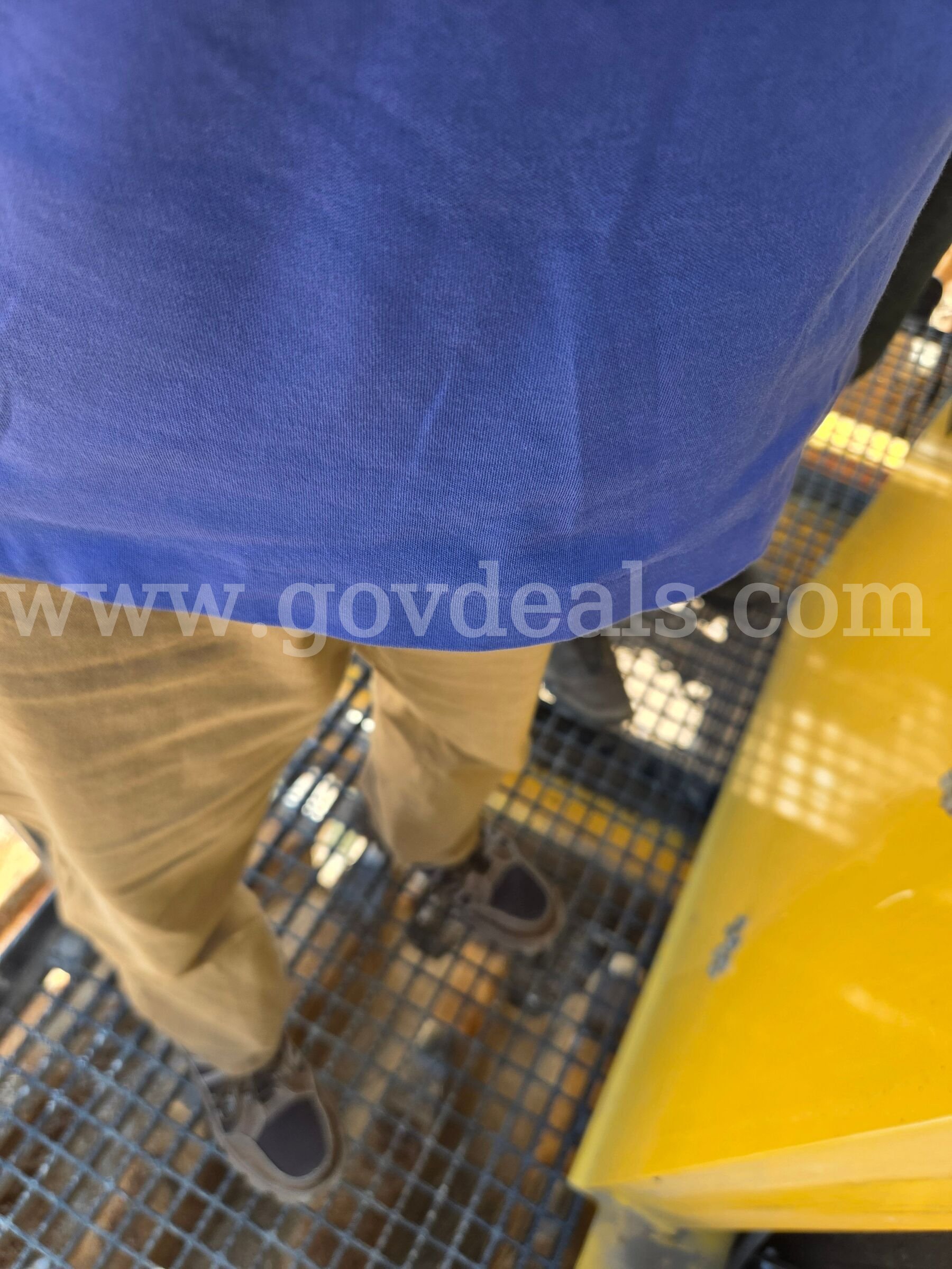 2021 BOMAG BC473RB-5 Landfill Compactor – 3,574 Hours BOMAG BC473RB Government Surplus Auction - Photo #3