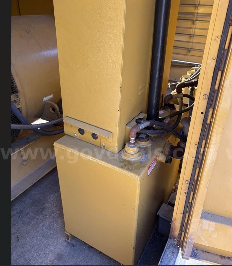 Caterpillar Generator Caterpillar  Government Surplus Auction - Photo #3