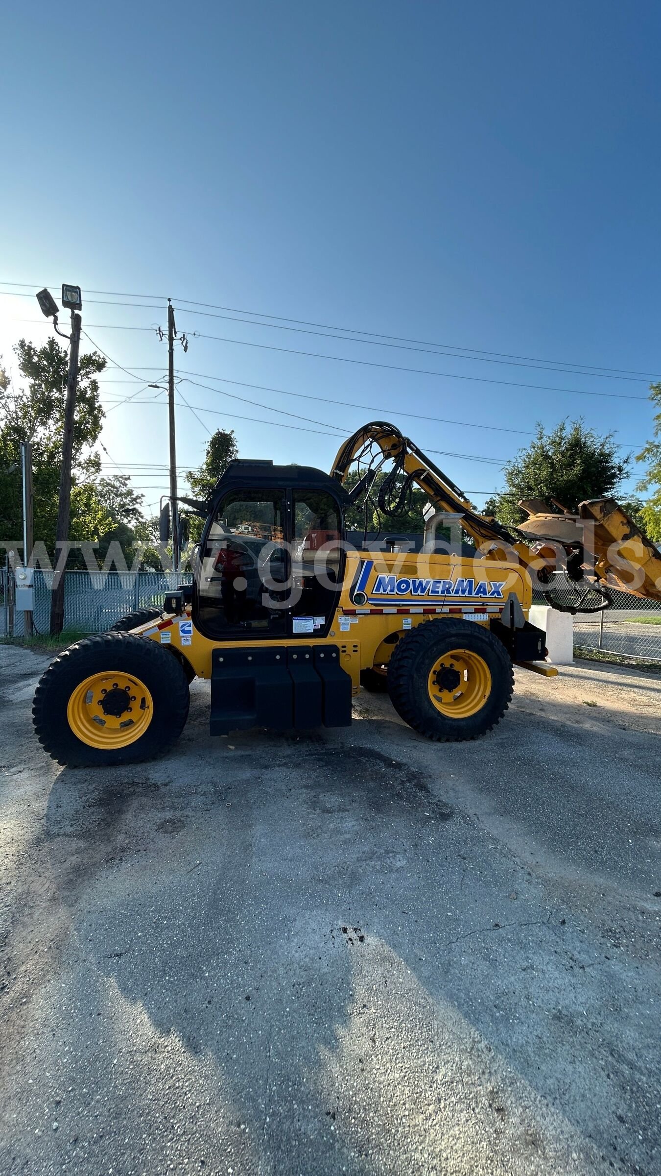 YELLOW 2021 MOWER MAX SLOPE MOWER MOWER MAX BOOM MOWER Government Surplus Auction - Photo #3