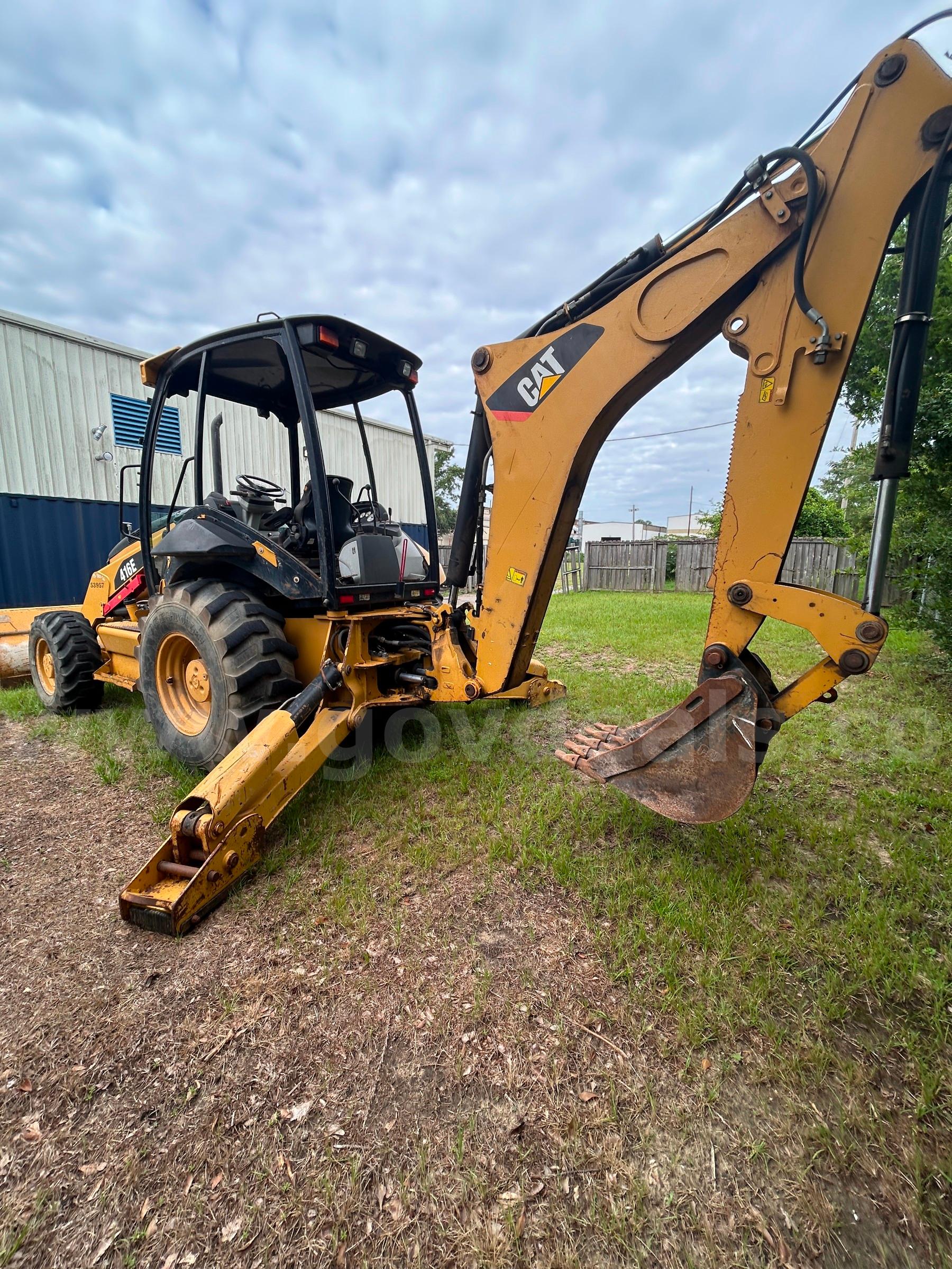2015 CATERPILLAR 416E F.E.L. BACKHOE LOADER CATERPILLAR 416E Government Surplus Auction - Photo #3