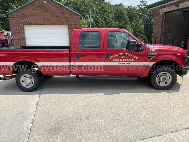 2008 Ford F-350 SD Ford F-350 Government Surplus Auction - Photo #2