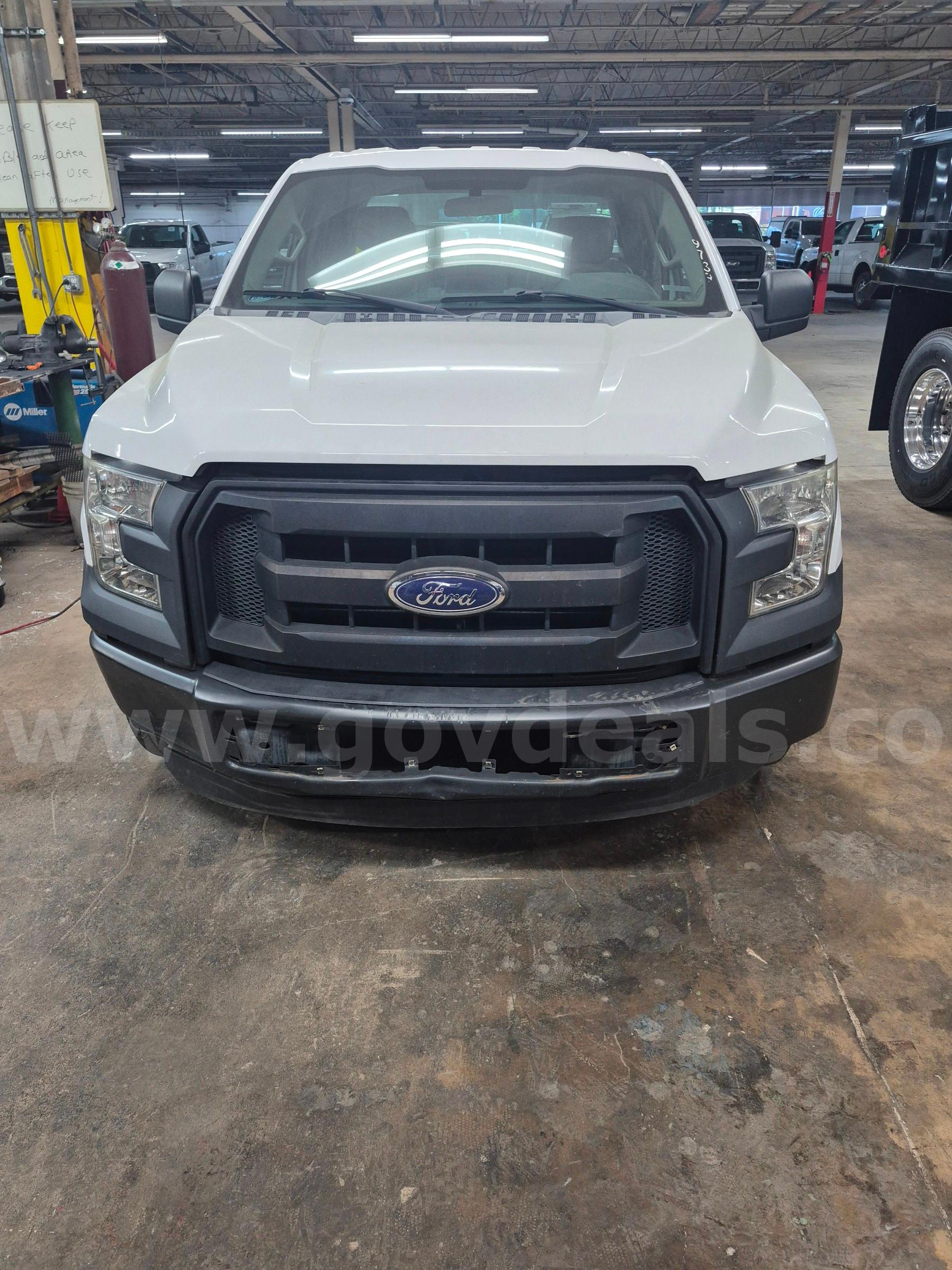 2015 Ford F-150 Ford F-150 Government Surplus Auction - Photo #2