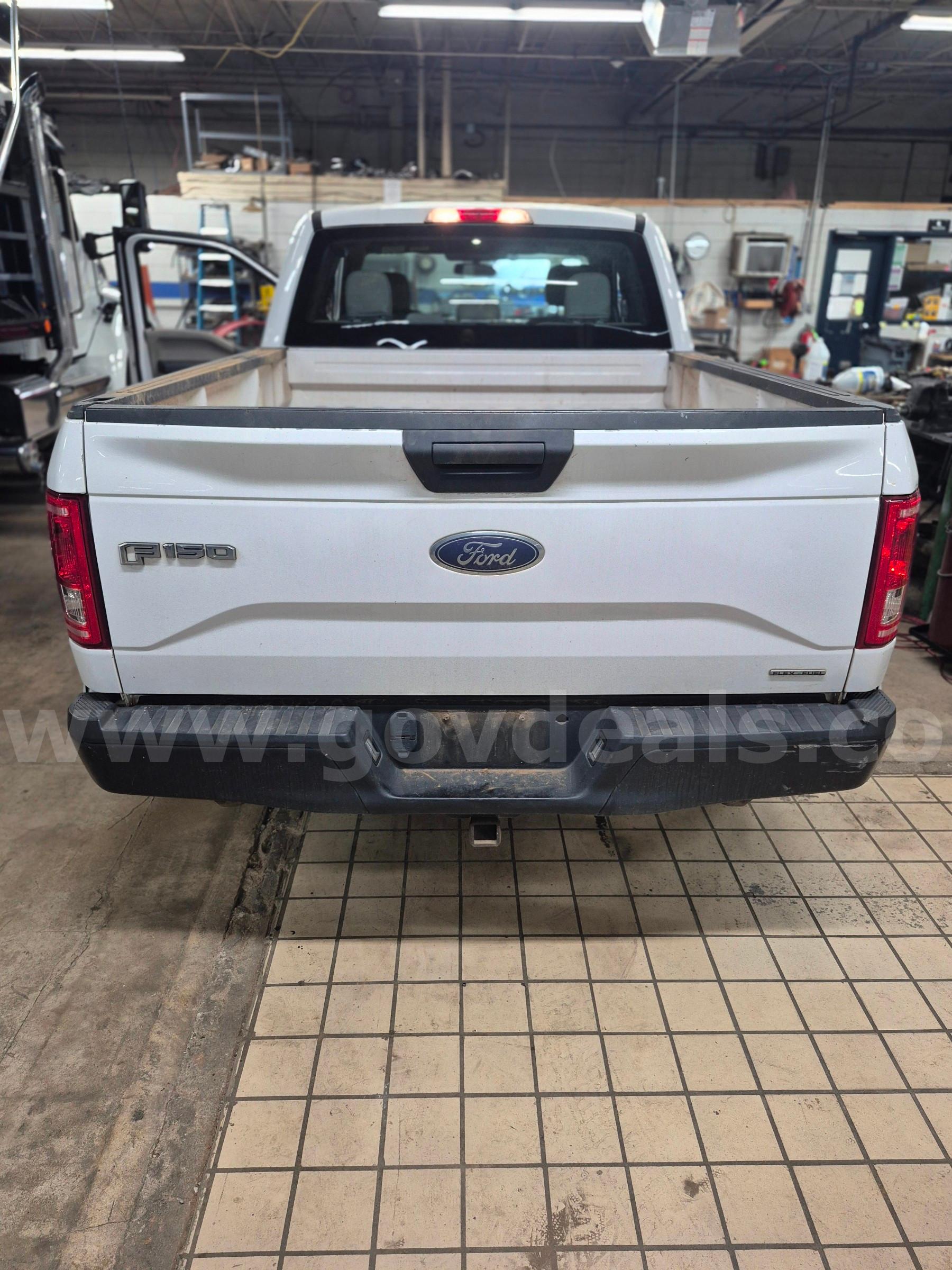 2015 Ford F-150 Ford F-150 Government Surplus Auction - Photo #3