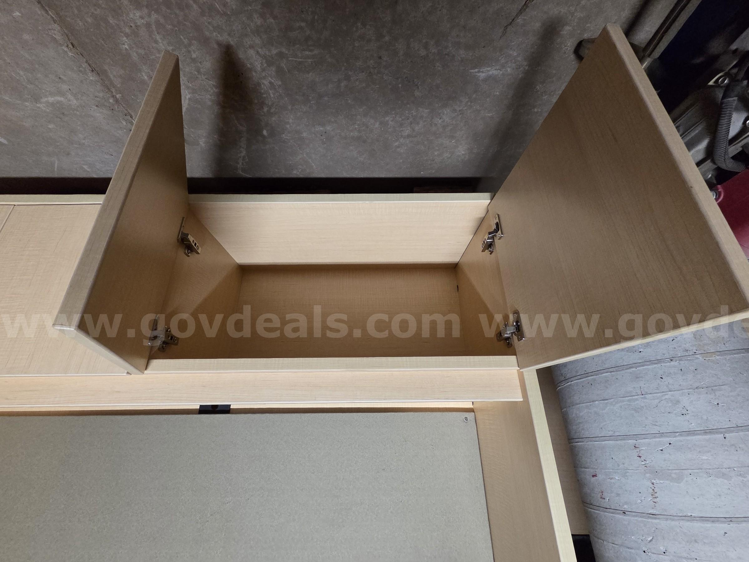 7 Desk Hutches   Government Surplus Auction - Photo #2