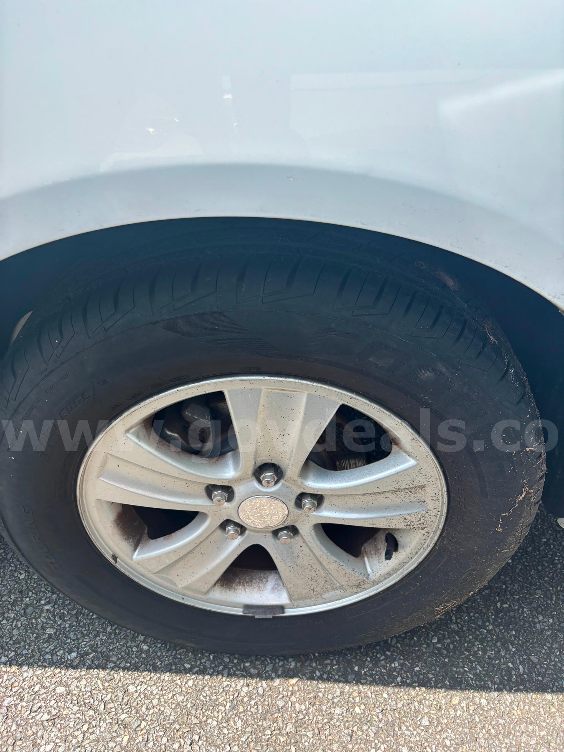 2015 Chevrolet Impala Limited Chevrolet Impala Government Surplus Auction - Photo #5