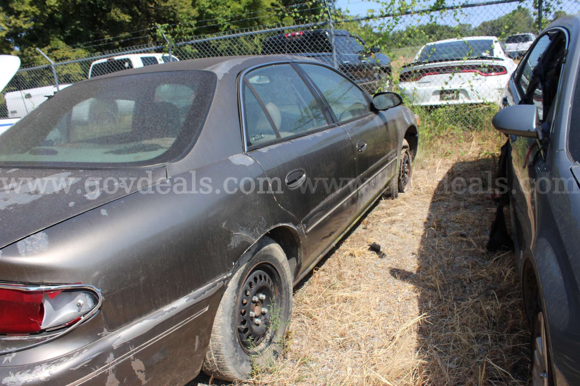 2002 Buick Century Limited Buick Century Government Surplus Auction - Photo #3