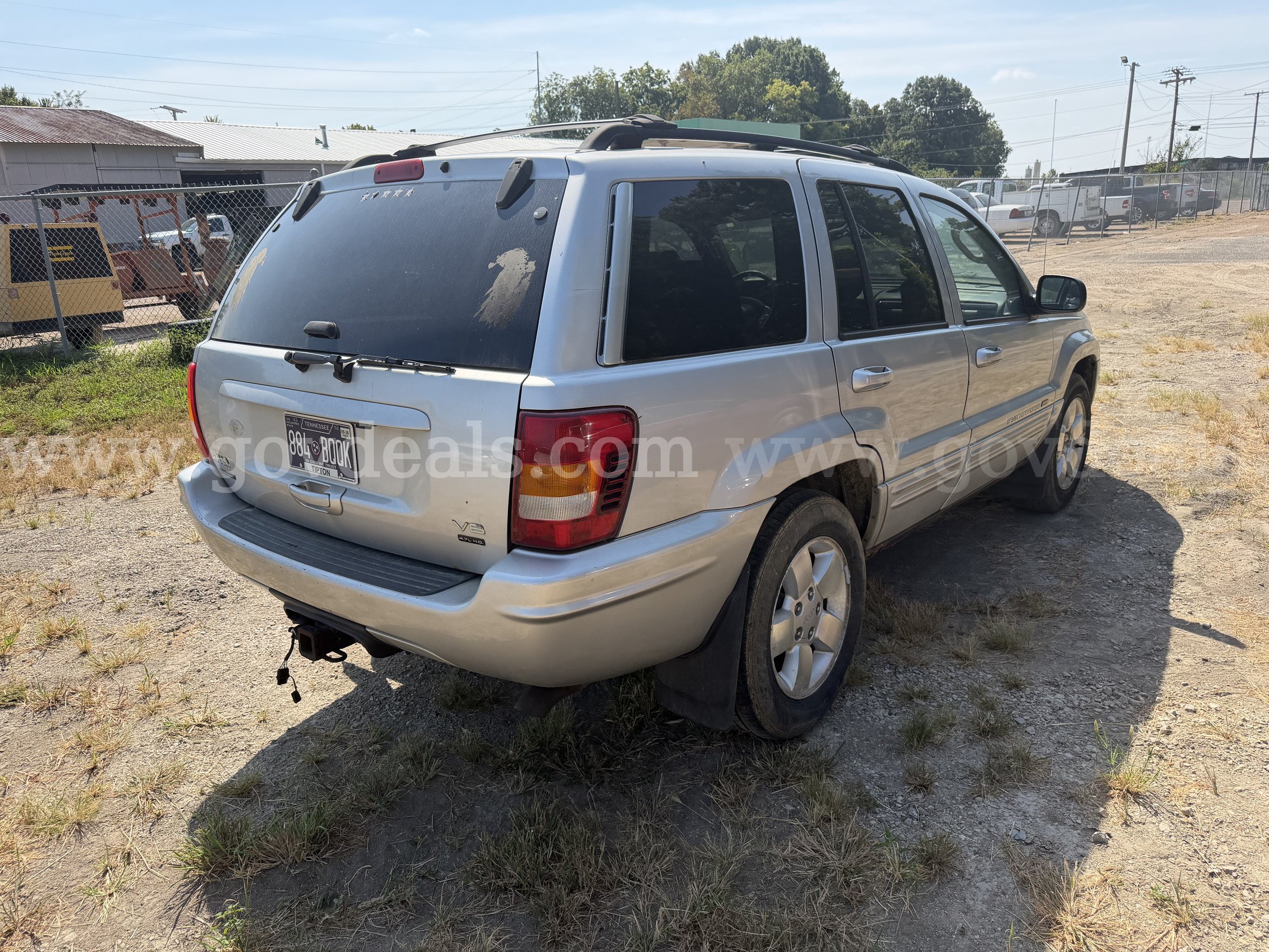 2004 Jeep Grand Cherokee Limited 4WD Jeep Cherokee Government Surplus Auction - Photo #4