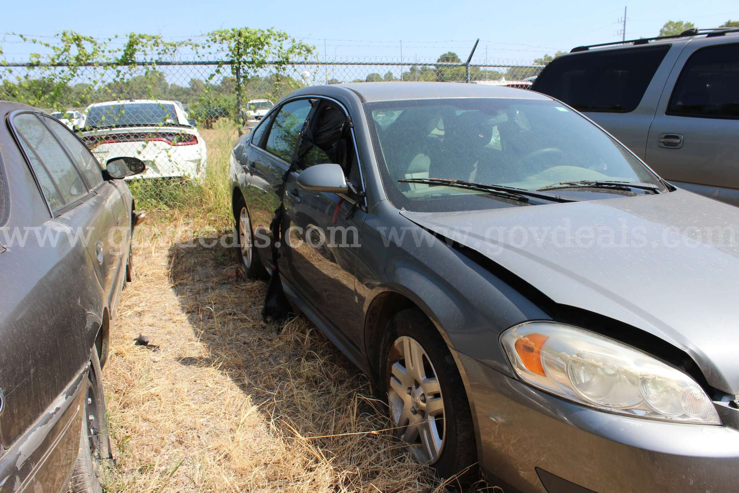 2009 Chevrolet Impala 2LT Chevrolet Impala Government Surplus Auction - Photo #3